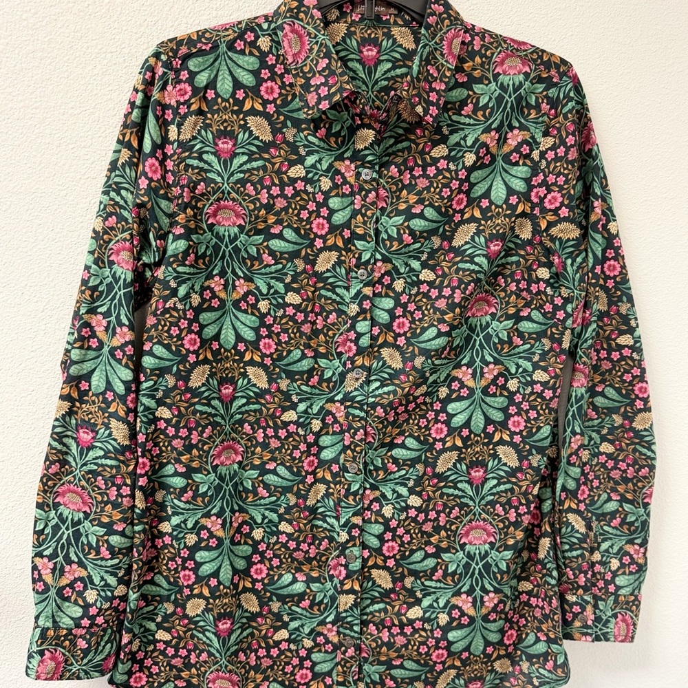J. McLaughlin Black Button-Down Shirt with Green and Pink Floral Print